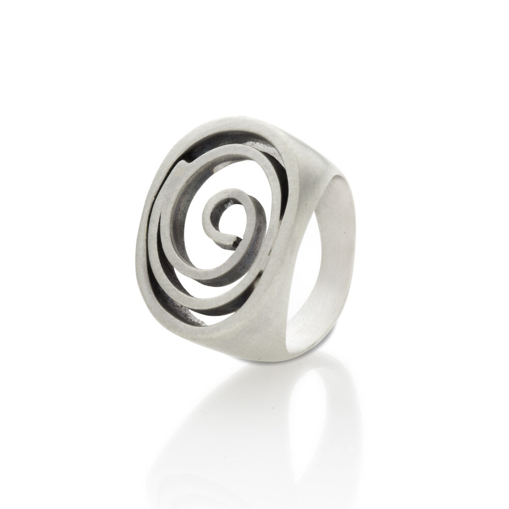 Espiral eraztuna